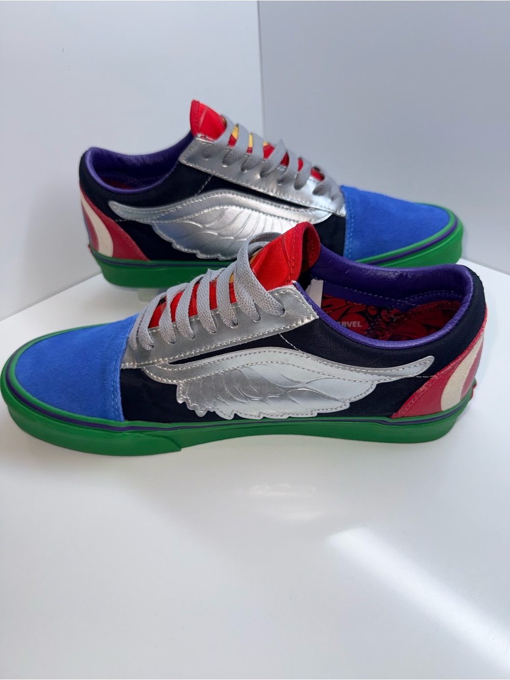 Vans x Marvel Old Skool Avengers Sneakers With Box | M9.5/W11 - Picture 4 of 9